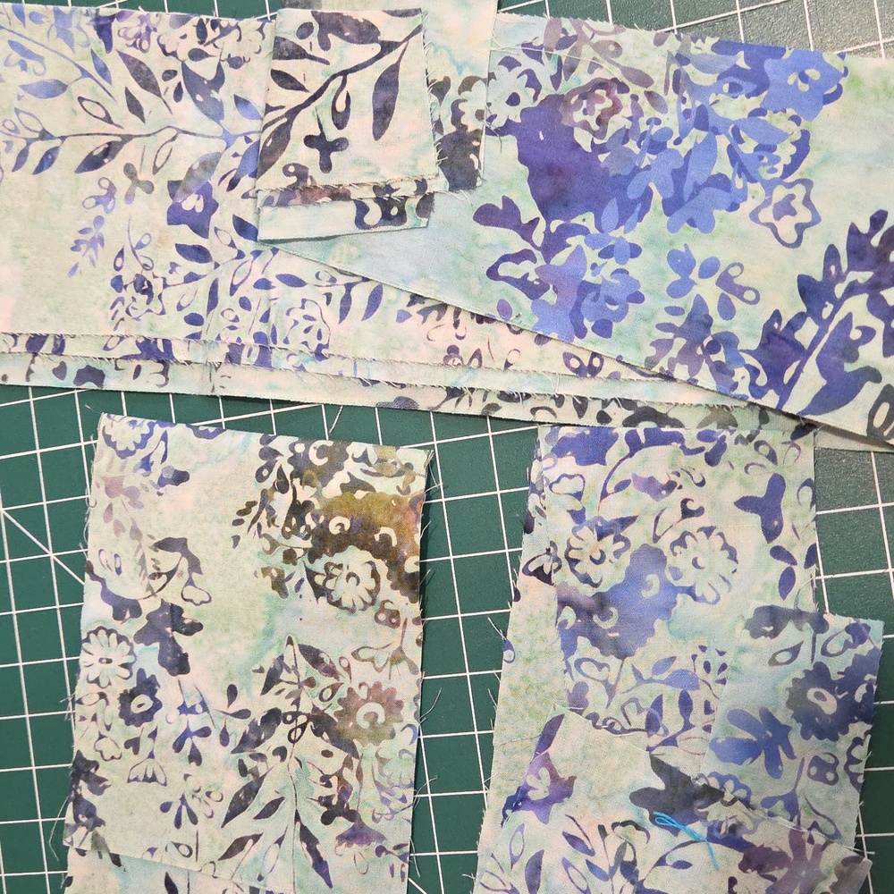 Colorful Batik Fabric Bundle Various Sizes From 1/2 Yd To Small Piece - Picture 9 of 10